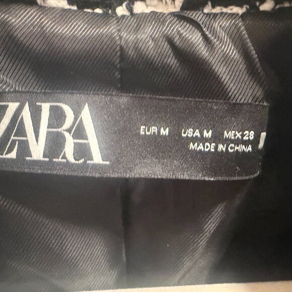Zara b&w check tweed blazer - "like new" condition - Picture 3 of 3